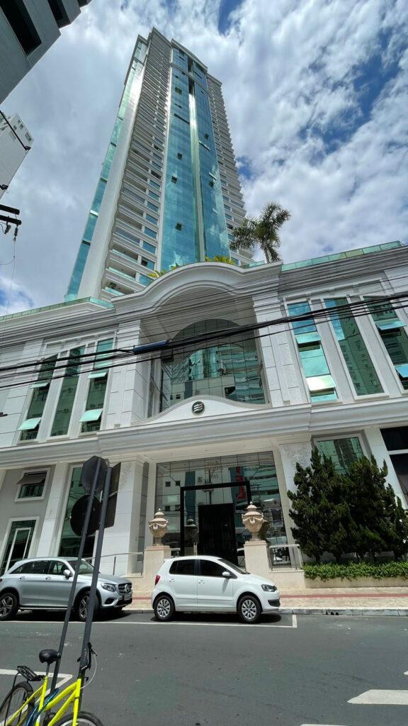 Four Seasons Residence