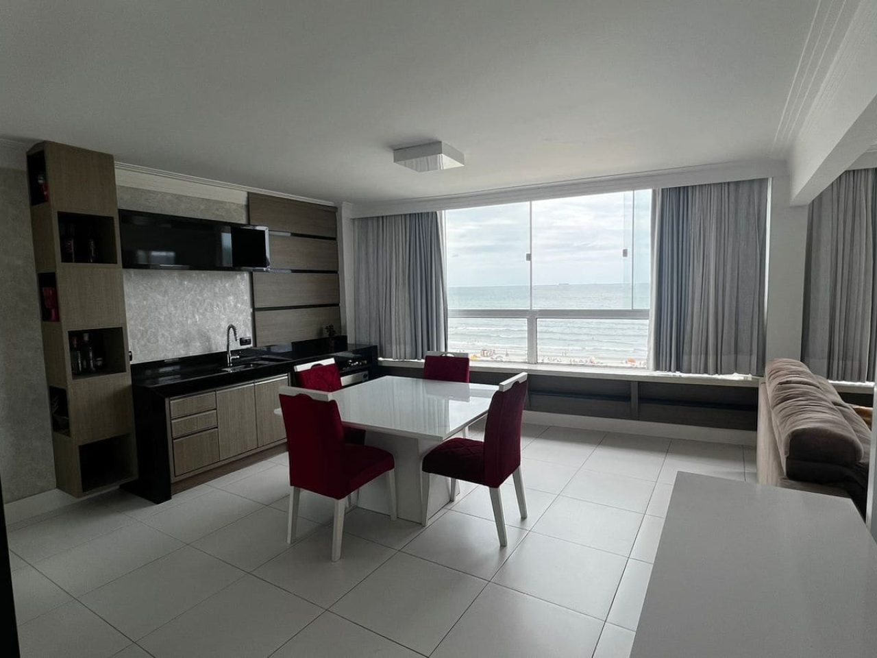 Apartamento Frente Mar mobiliado