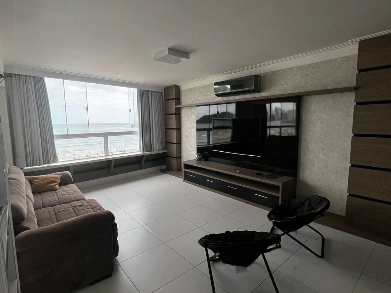 Apartamento Frente Mar mobiliado