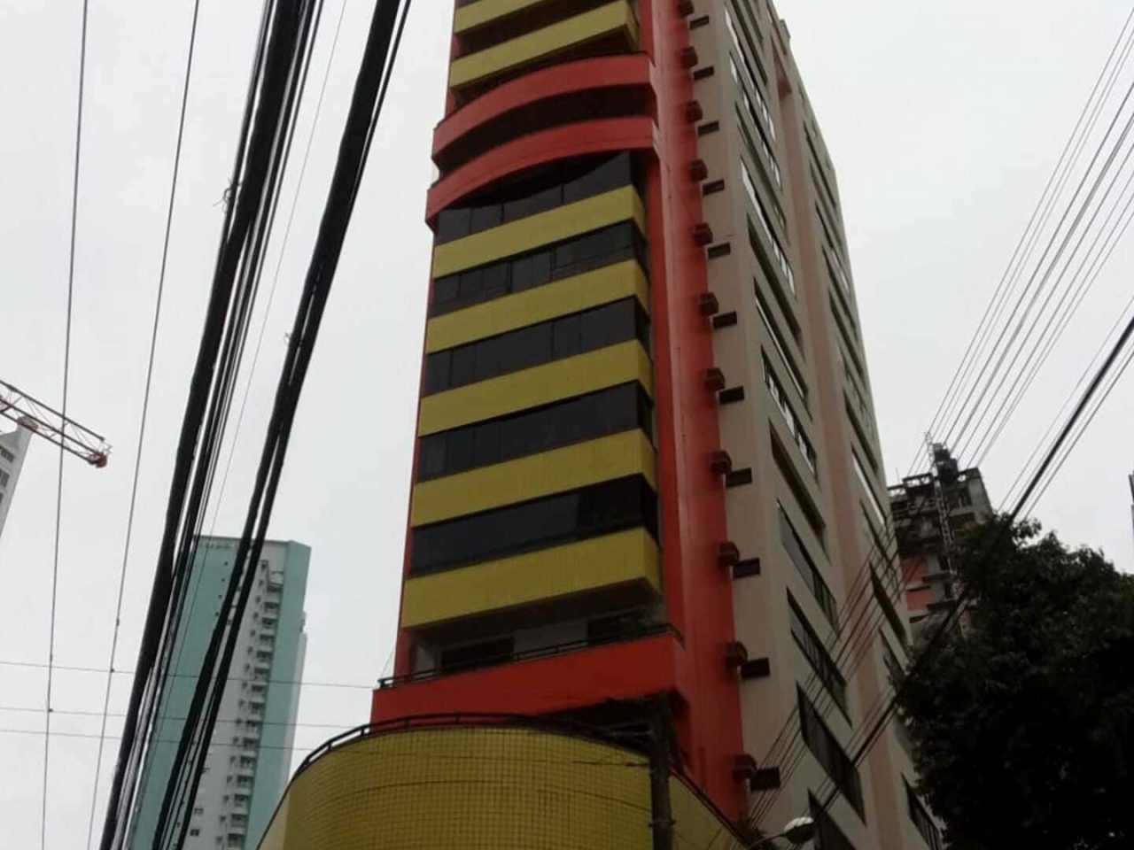 Edifício Enseada dos Corais